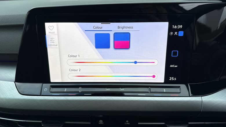 Volkswagen Golf 1.5 TSI Life 5dr Petrol Hatchback